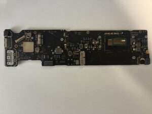 CARTE MÈRE POUR MACBOOK AIR 13" A1466 CPU: 2015 - 1.6GHz Core i5 4Go Ram